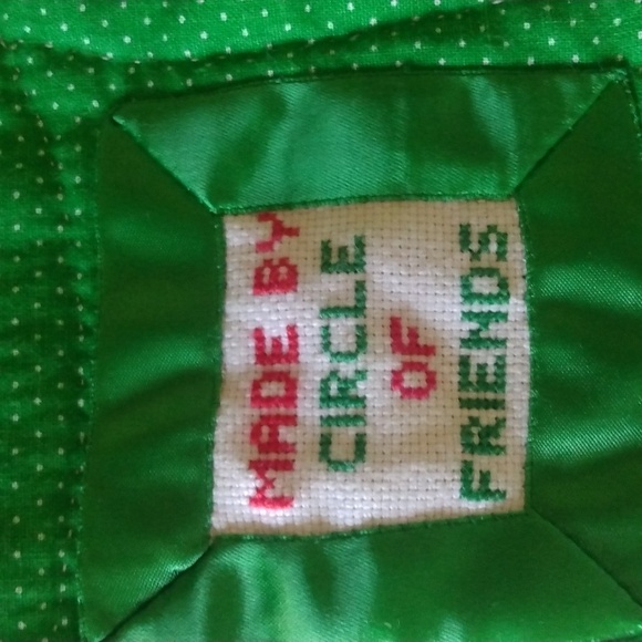 Hand Quilted Bird, Hearts, Bows Christmas Tree Skirt Red n Green - Picture 11 of 13